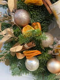 Golden Oranges Christmas Door Wreath