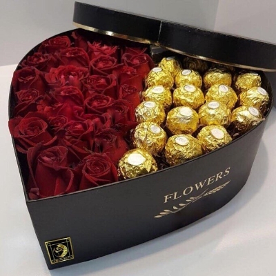 Red Rose and Ferrero Rocher Chocolate Hat Box