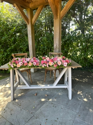 Shades of Pink Flower Bar