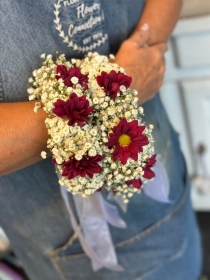 Red Floral Bridal Bangles Gajre Mehndi  Flower Bracelets