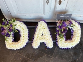 Dad tribute with alternative sprays