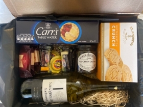 Cheese & Wine Hamper