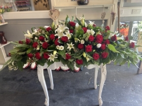 Coffin Tribute Red and White