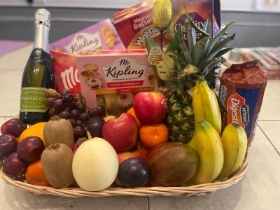 Fruit and Treat Hamper