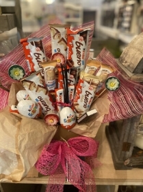 Kinder Bueno Bouquet