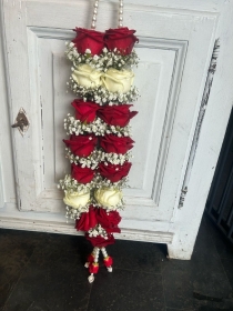 Red and White Rose Garland