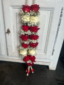Red and White Rose Garland