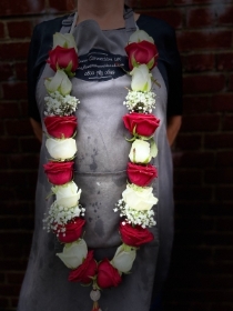 Red Rose and Gypsophila Garland