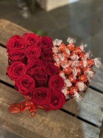 Red Rose Heart Hat Box