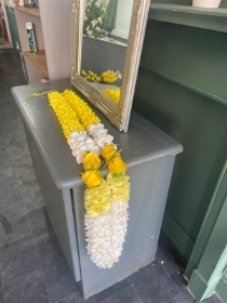 Yellow & White Holy Book Garland